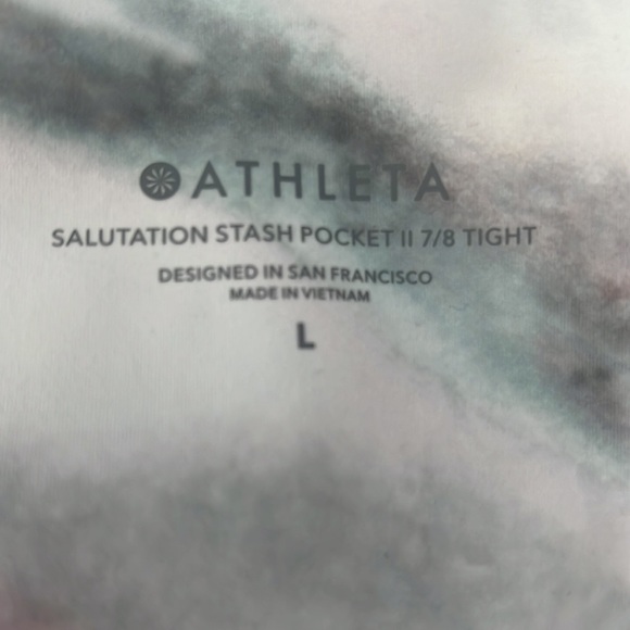 Athleta Salutation Stash Pocket II Printed 7/8 Tight - Picture 4 of 8